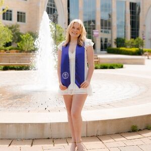 Meet your Posher, Mikayla